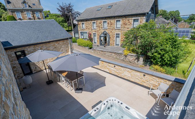 Luxuri�se Villa in Nassogne mit Jacuzzi, 6 Schlafzimmern und 6 Badezimmern