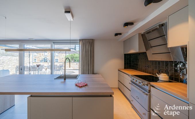 Luxuri�se Villa in Nassogne mit Jacuzzi, 6 Schlafzimmern und 6 Badezimmern