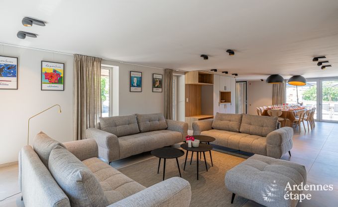 Luxuri�se Villa in Nassogne mit Jacuzzi, 6 Schlafzimmern und 6 Badezimmern
