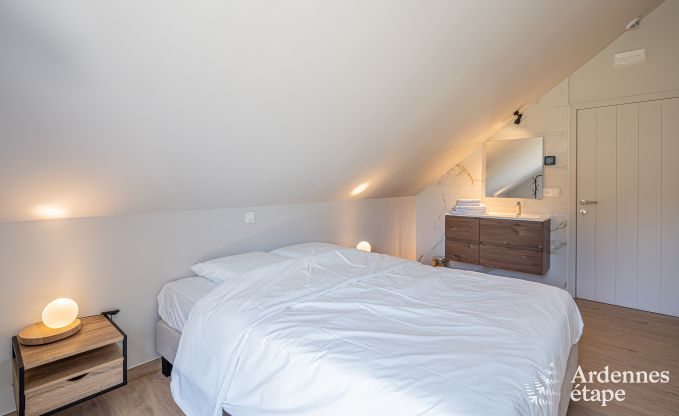 Luxuri�se Villa in Nassogne mit Jacuzzi, 6 Schlafzimmern und 6 Badezimmern