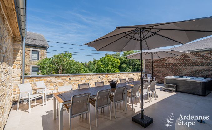Luxuri�se Villa in Nassogne mit Jacuzzi, 6 Schlafzimmern und 6 Badezimmern