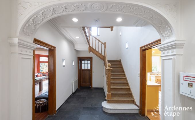 Luxusvilla in Neufchteau fr 20 Personen mit groem Wellnessbereich