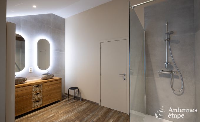 Luxusvilla in Neufch�teau f�r 20 Personen mit gro�em Wellnessbereich