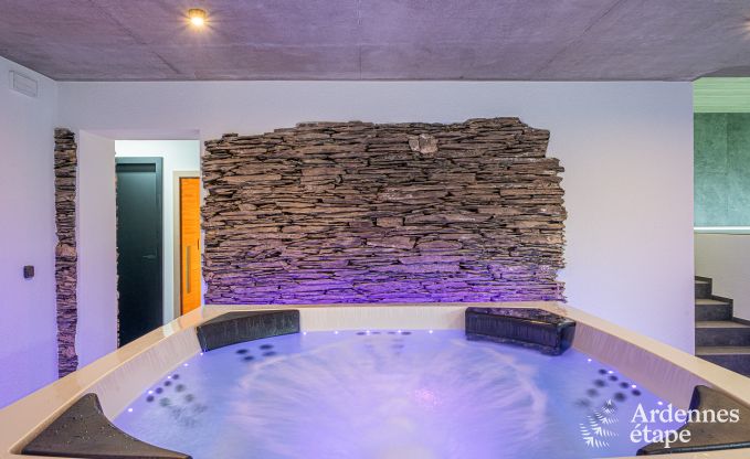 Ferienhaus Neufchteau 22/24 Pers. Ardennen Schwimmbad Wellness Behinderten gerecht