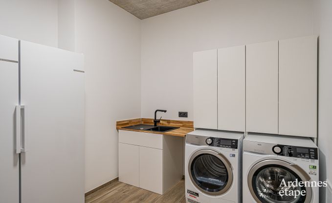 Ferienhaus Neufchteau 22/24 Pers. Ardennen Schwimmbad Wellness Behinderten gerecht