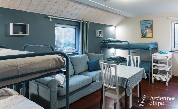 Komfortables Ferienhaus in Neufchateau, ideal fr 15 Personen, mit Whirlpool, Sauna und Spielmglichkeiten