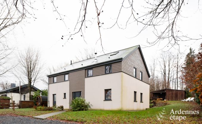 Komfortables Ferienhaus in Neufchateau, ideal fr 15 Personen, mit Whirlpool, Sauna und Spielmglichkeiten