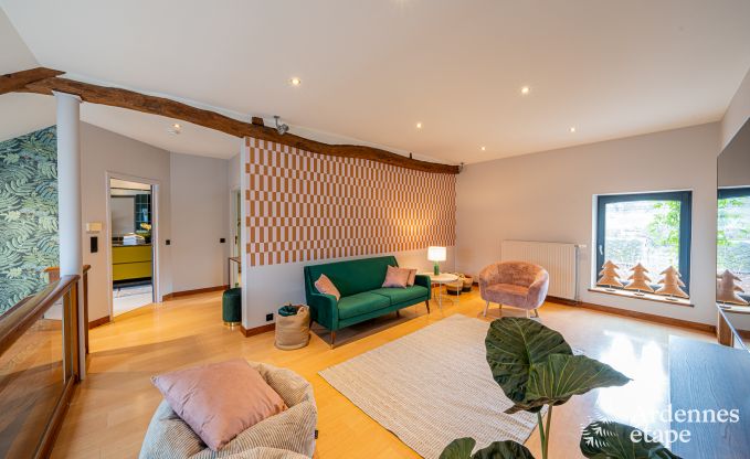 Ferienvilla in Ohey: luxuri�ser Aufenthalt f�r 10 Personen mit Sauna, Jacuzzi und privatem Garten