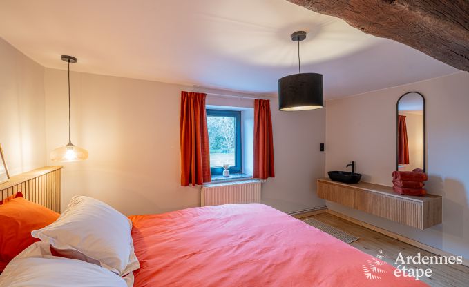 Ferienvilla in Ohey: luxuri�ser Aufenthalt f�r 10 Personen mit Sauna, Jacuzzi und privatem Garten