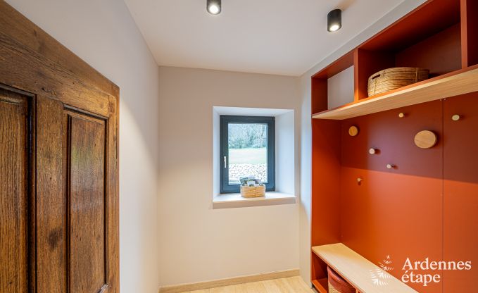 Ferienvilla in Ohey: luxuri�ser Aufenthalt f�r 10 Personen mit Sauna, Jacuzzi und privatem Garten