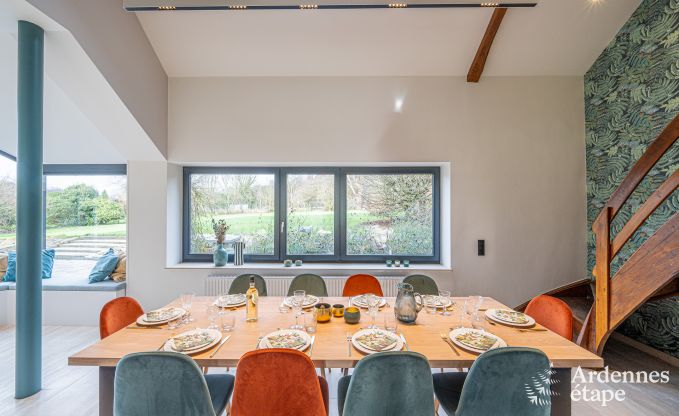 Ferienvilla in Ohey: luxuri�ser Aufenthalt f�r 10 Personen mit Sauna, Jacuzzi und privatem Garten