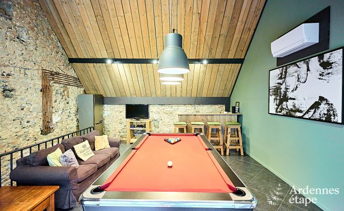 Wunderbar Ferienhaus in Onhaye mit Pool, Jacuzzi, Sauna und Spielzimmer f�r 14 Personen in der N�he von Dinant