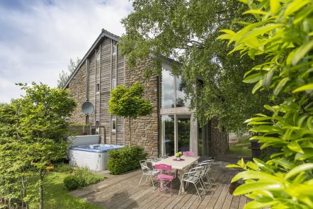 Komfortables Ferienhaus f�r 8 Personen in Ovifat (Hohes Venn)