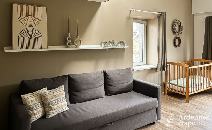 Charmante Ferienvermietung f�r 8 Personen in Paliseul: Ferienhaus mit Freizeiteinrichtungen im Herzen der Ardennen