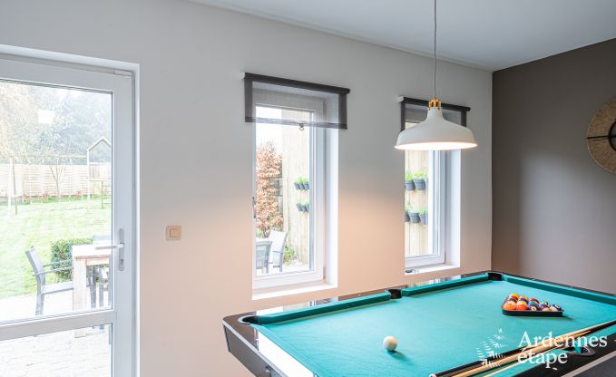 Charmante Ferienvermietung f�r 8 Personen in Paliseul: Ferienhaus mit Freizeiteinrichtungen im Herzen der Ardennen