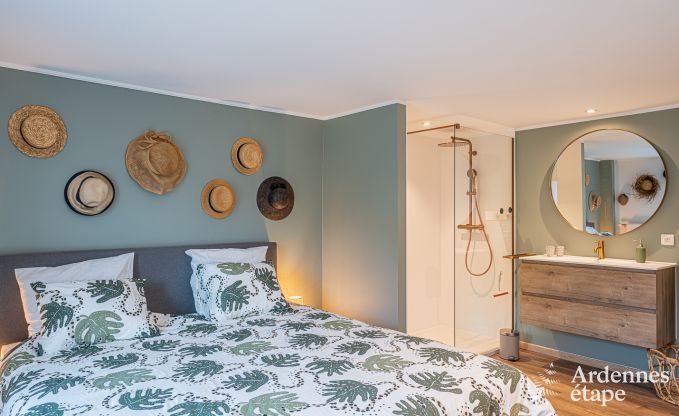 Charmante Ferienvermietung f�r 8 Personen in Paliseul: Ferienhaus mit Freizeiteinrichtungen im Herzen der Ardennen