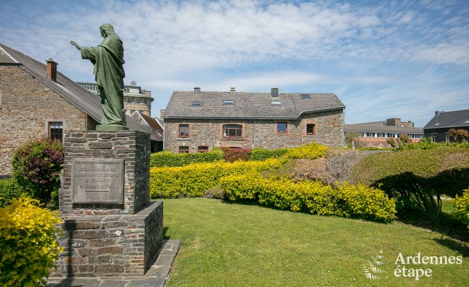 Ferienhaus Paliseul 26/28 Pers. Ardennen Wellness