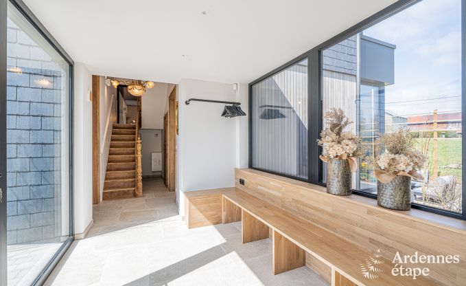 Moderne Ferienwohnung in Paliseul fr 14 Personen mit Schwimmbad, Spielzimmer und Nhe zum Bcherdorf Redu in den Ardennen