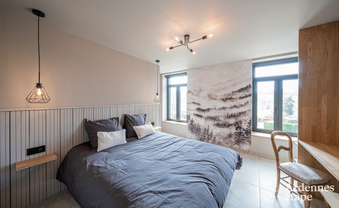 Moderne Ferienwohnung in Paliseul fr 14 Personen mit Schwimmbad, Spielzimmer und Nhe zum Bcherdorf Redu in den Ardennen