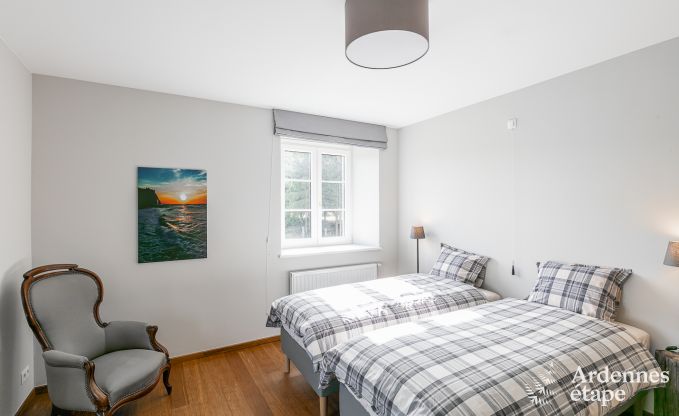 Luxusvilla Paliseul 26 Pers. Ardennen