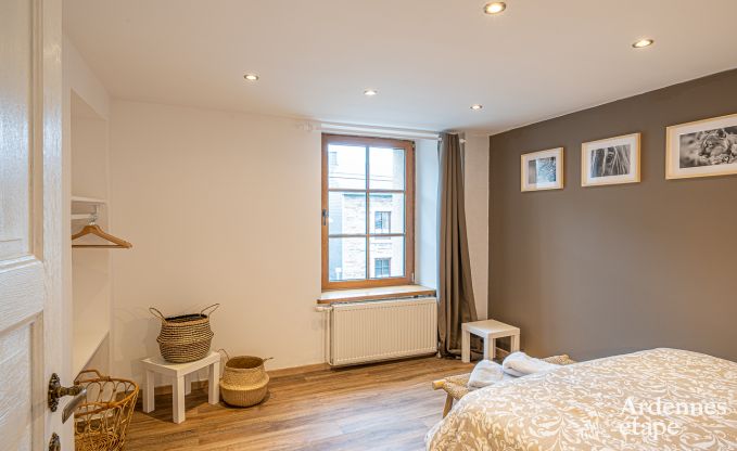 Charmante Ferienvermietung f�r 8 Personen in Paliseul: Ferienhaus mit Freizeiteinrichtungen im Herzen der Ardennen