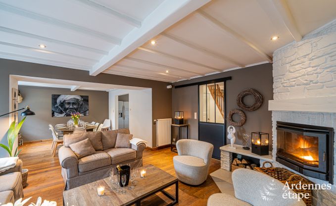 Charmante Ferienvermietung f�r 8 Personen in Paliseul: Ferienhaus mit Freizeiteinrichtungen im Herzen der Ardennen