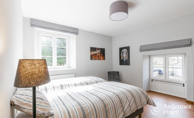 Luxusvilla Paliseul 26 Pers. Ardennen