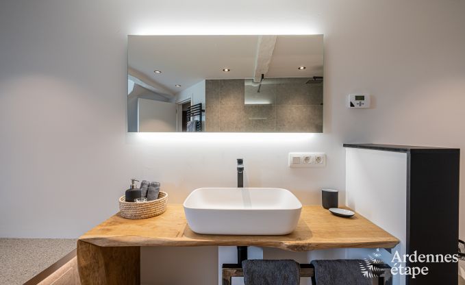 Romantisches Herrenhaus mit Sauna und Whirlpool f�r 2 Personen in Petit-Rechain, Ardennen