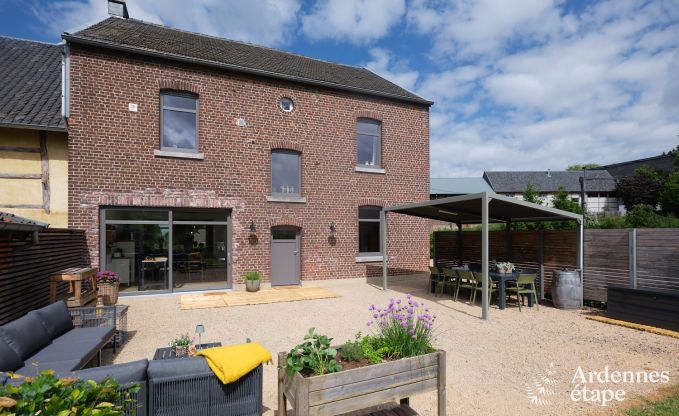 Ger�umiges Ferienhaus f�r 9 Personen in Gemmenich mit 5 Schlafzimmern und Sauna