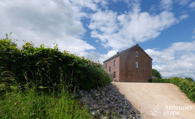 Ger�umiges Ferienhaus f�r 9 Personen in Gemmenich mit 5 Schlafzimmern und Sauna