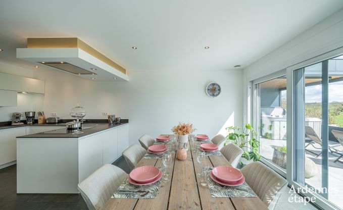 Luxusferienhaus in Plombires: Villa fr 6 Personen mit Jacuzzi, 3 Schlafzimmern und privatem Garten