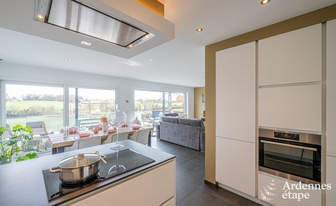 Luxusferienhaus in Plombires: Villa fr 6 Personen mit Jacuzzi, 3 Schlafzimmern und privatem Garten