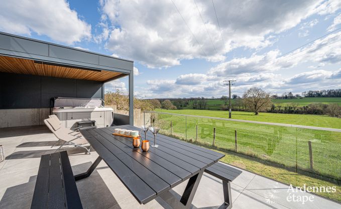 Luxusferienhaus in Plombires: Villa fr 6 Personen mit Jacuzzi, 3 Schlafzimmern und privatem Garten