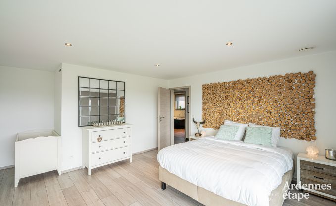 Luxusferienhaus in Plombires: Villa fr 6 Personen mit Jacuzzi, 3 Schlafzimmern und privatem Garten