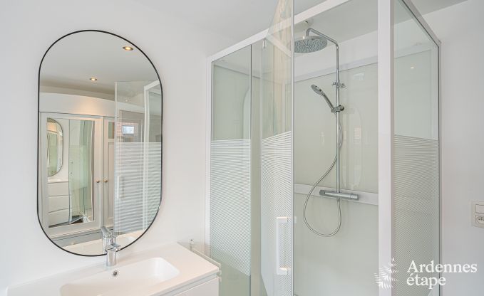 Luxusferienhaus in Plombires: Villa fr 6 Personen mit Jacuzzi, 3 Schlafzimmern und privatem Garten