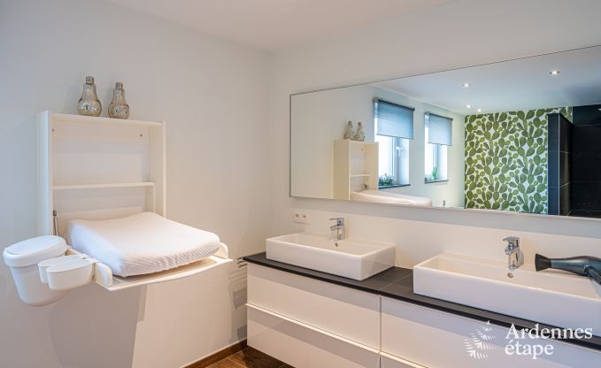 Luxusferienhaus in Plombires: Villa fr 6 Personen mit Jacuzzi, 3 Schlafzimmern und privatem Garten