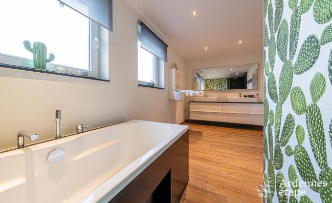 Luxusferienhaus in Plombires: Villa fr 6 Personen mit Jacuzzi, 3 Schlafzimmern und privatem Garten