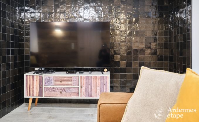 Gemtliches Chalet in Porcheresse mit beheiztem Pool und Platz fr 4 Personen in den Ardennen