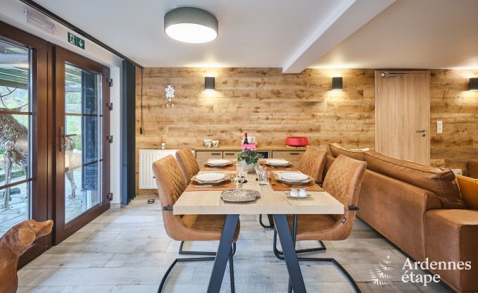 Gemtliches Chalet in Porcheresse mit beheiztem Pool und Platz fr 4 Personen in den Ardennen