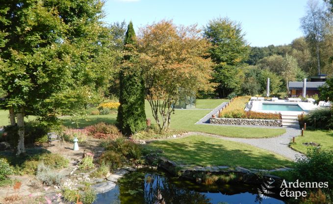 Gemtliches Chalet in Porcheresse mit beheiztem Pool und Platz fr 4 Personen in den Ardennen