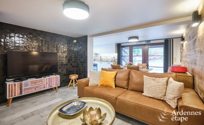 Gemtliches Chalet in Porcheresse mit beheiztem Pool und Platz fr 4 Personen in den Ardennen