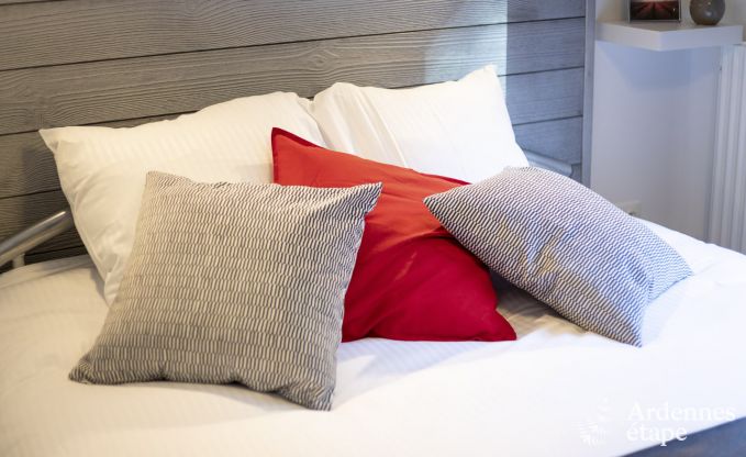 Sehr angenehm Cottage mit Sauna und Jacuzzi Profondeville 5 Pers. Ardennen Wellness