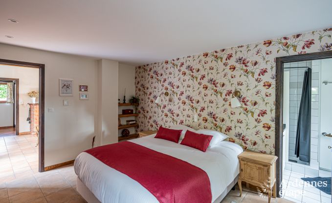 Ferienhaus f�r 6 mit Whirlpool, Sauna und Garten in Profondeville, Ardennen