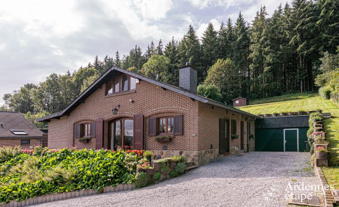 Ferienhaus f�r 6 mit Whirlpool, Sauna und Garten in Profondeville, Ardennen
