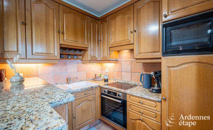 Ferienhaus f�r 6 mit Whirlpool, Sauna und Garten in Profondeville, Ardennen