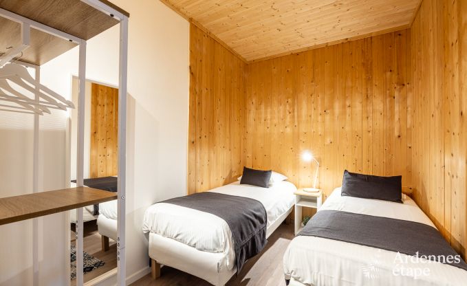 Luxusferienhaus mit Au�en-Wellness im Herzen des Maastals in Profondeville