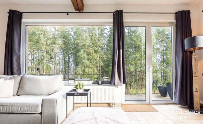 Luxusferienhaus mit Au�en-Wellness im Herzen des Maastals in Profondeville