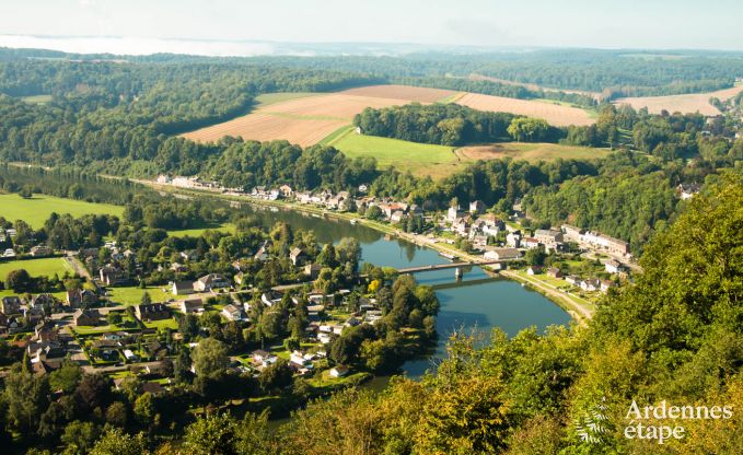 Luxusferienhaus mit Au�en-Wellness im Herzen des Maastals in Profondeville