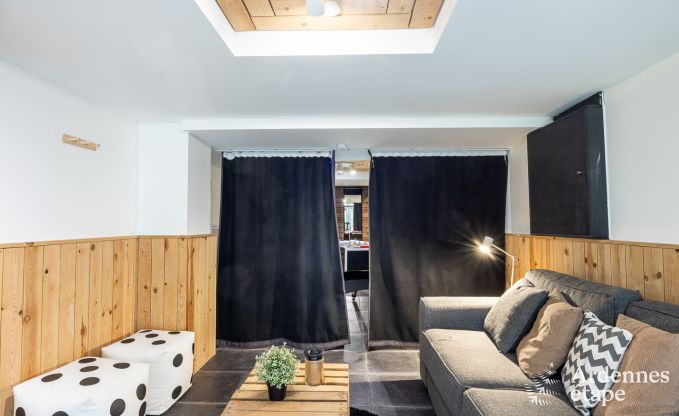 Luxusferienhaus mit Au�en-Wellness im Herzen des Maastals in Profondeville