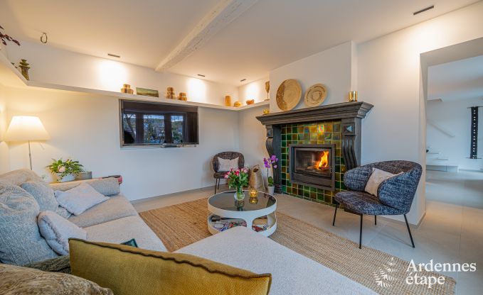 Au�ergew�hnlich charmant Ferienhaus in Profondeville f�r 4 Personen mit Jacuzzi, Infrarotkabine und Ponton auf der Maas